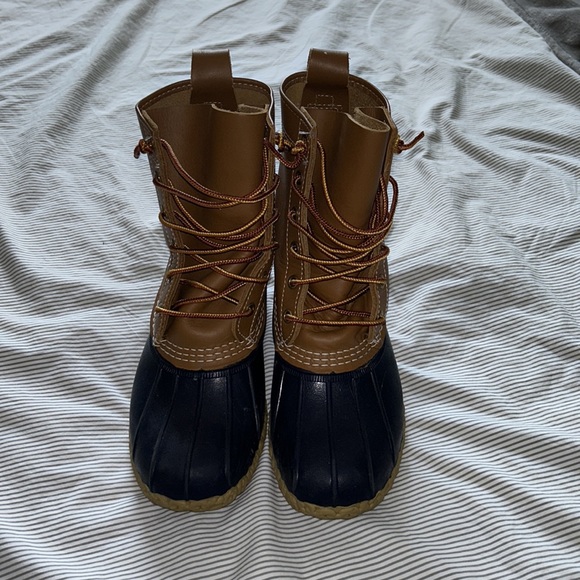 L.L.Bean Bean Boots - Picture 2 of 3